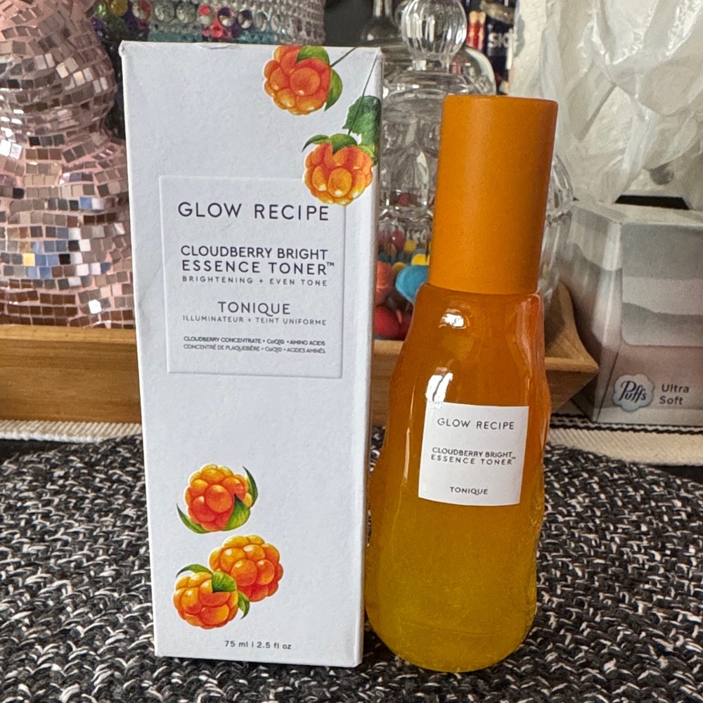 Glow Recipe Cloudberry Bright Essence Toner — Orange